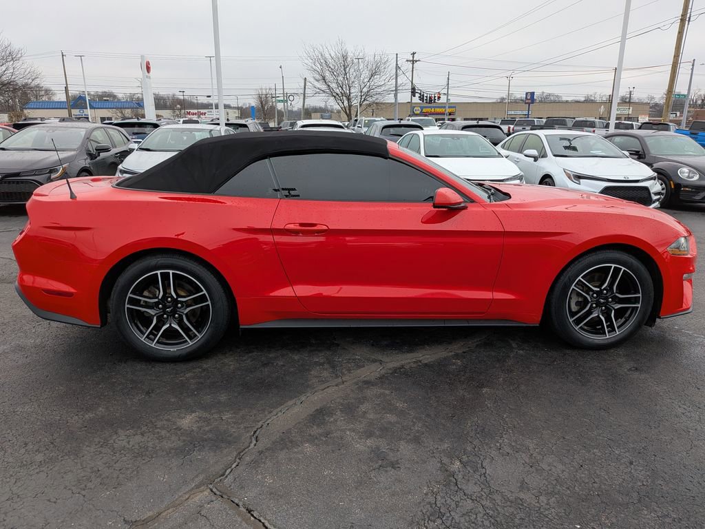 Used 2022 Ford Mustang Premium image 8