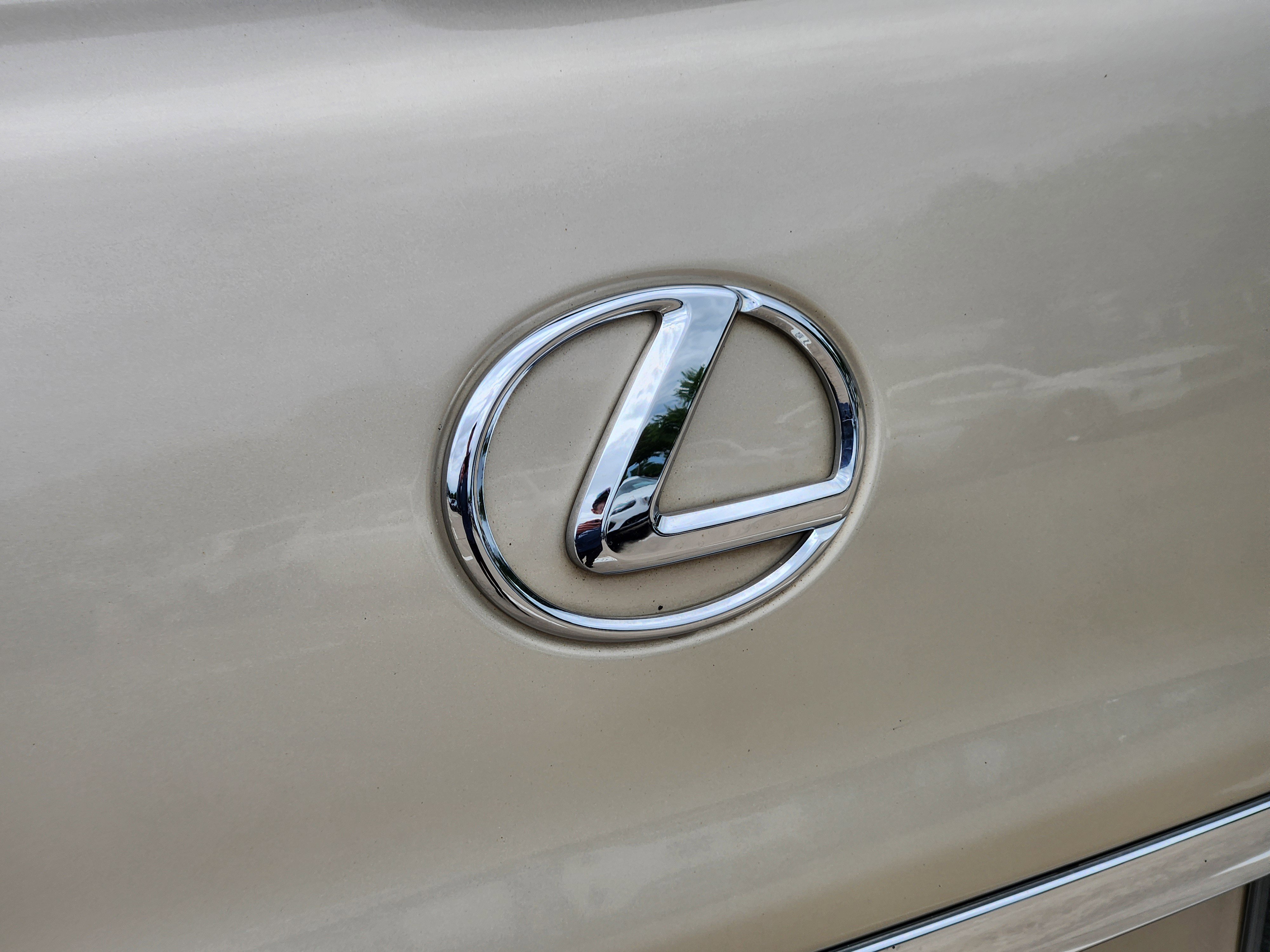 Used 2014 Lexus LX 570 4WD image 12