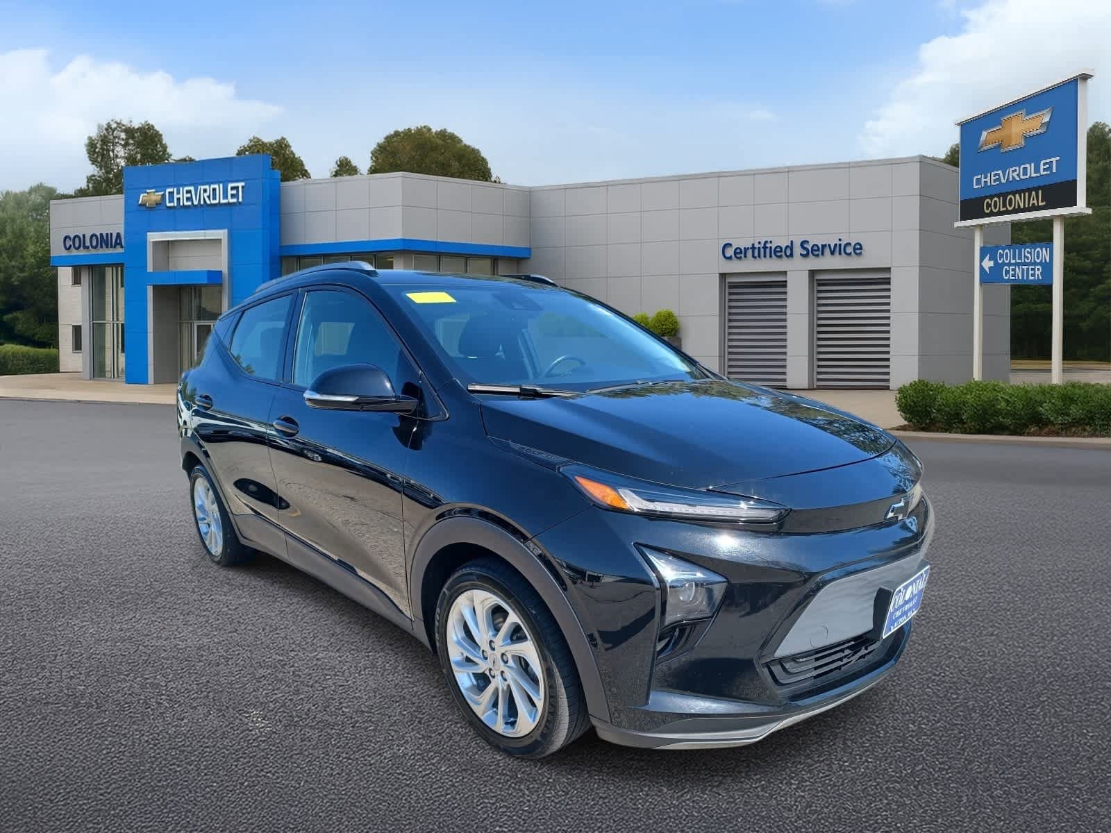 Used 2023 Chevrolet Bolt EUV LT image 2