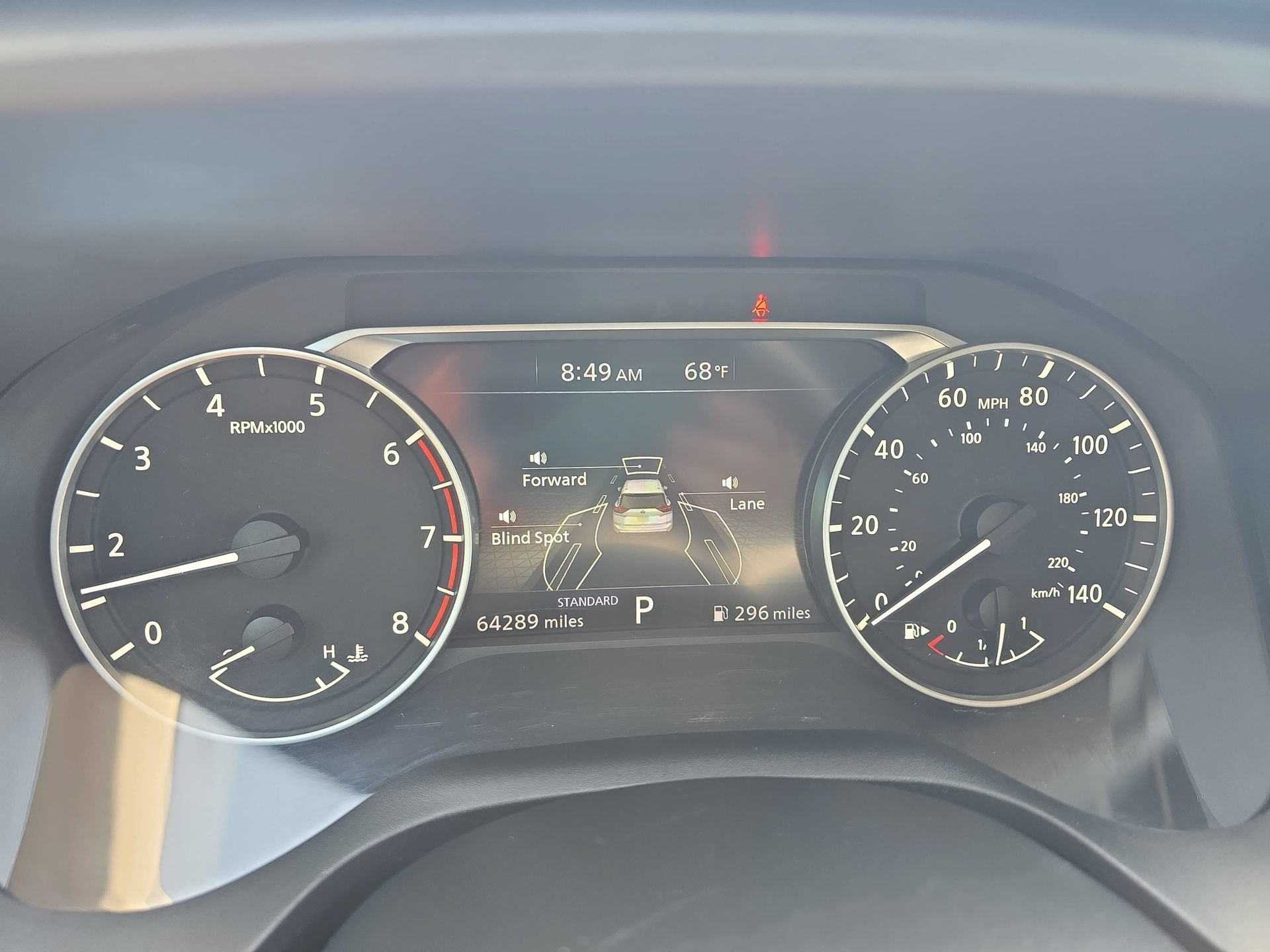 Used 2024 Nissan Rogue S FWD image 18