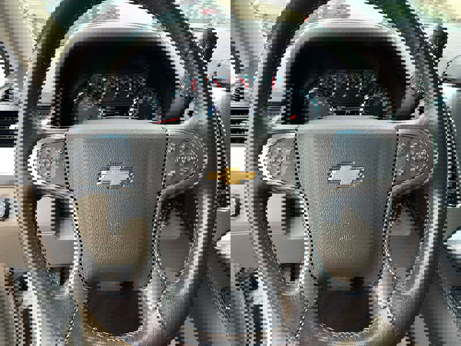 Used 2020 Chevrolet Tahoe LT image 21