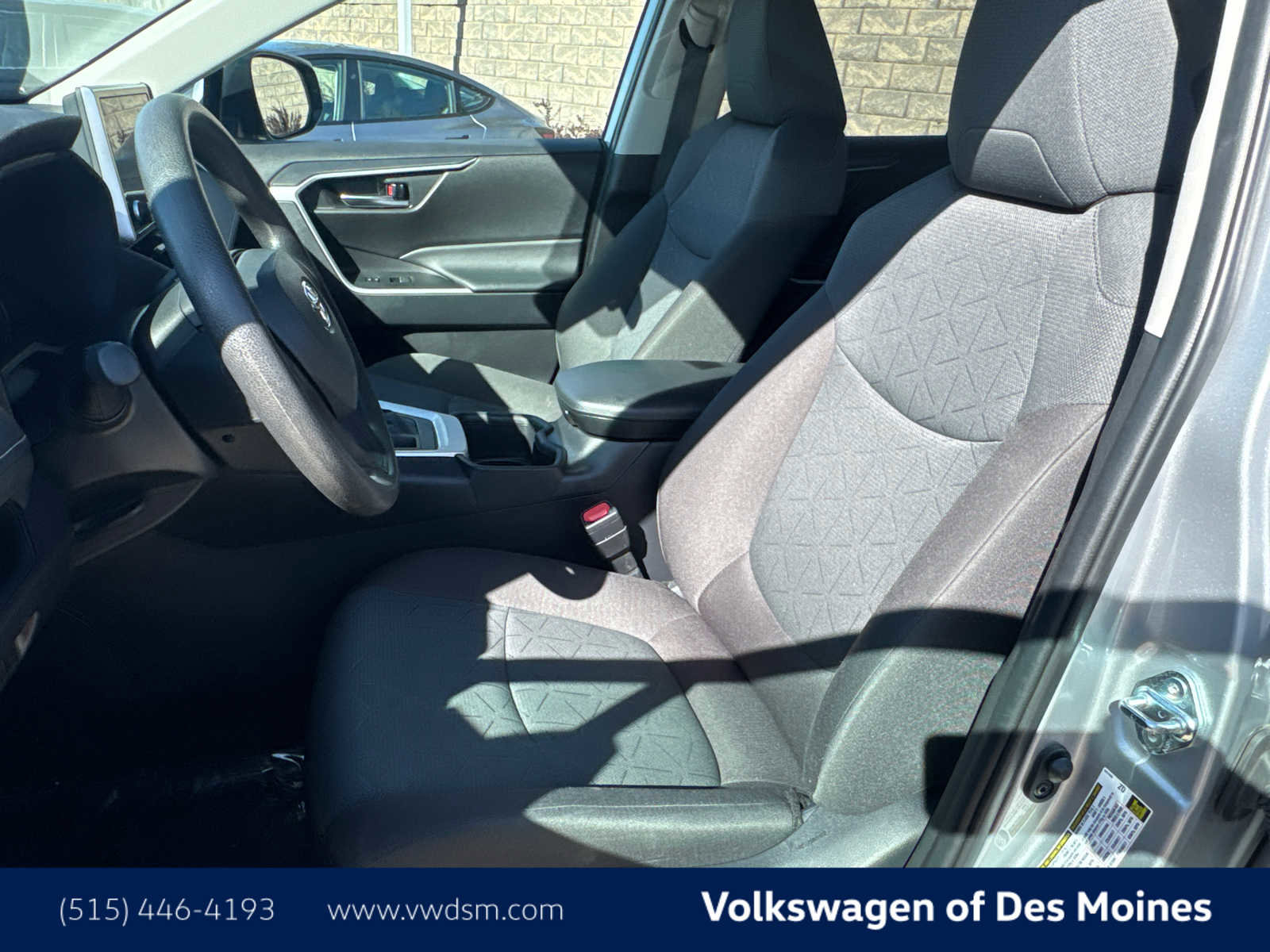 Used 2025 Toyota RAV4 XLE image 11