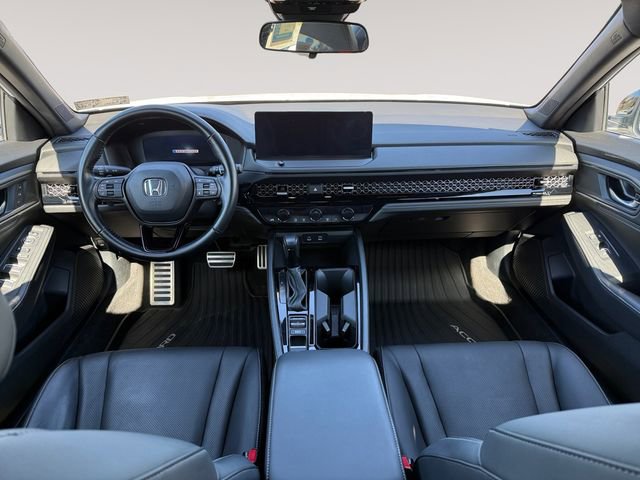 Used 2023 Honda Accord Sport image 8