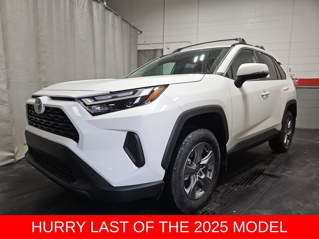 New 2025 Toyota RAV4 XLE image 3