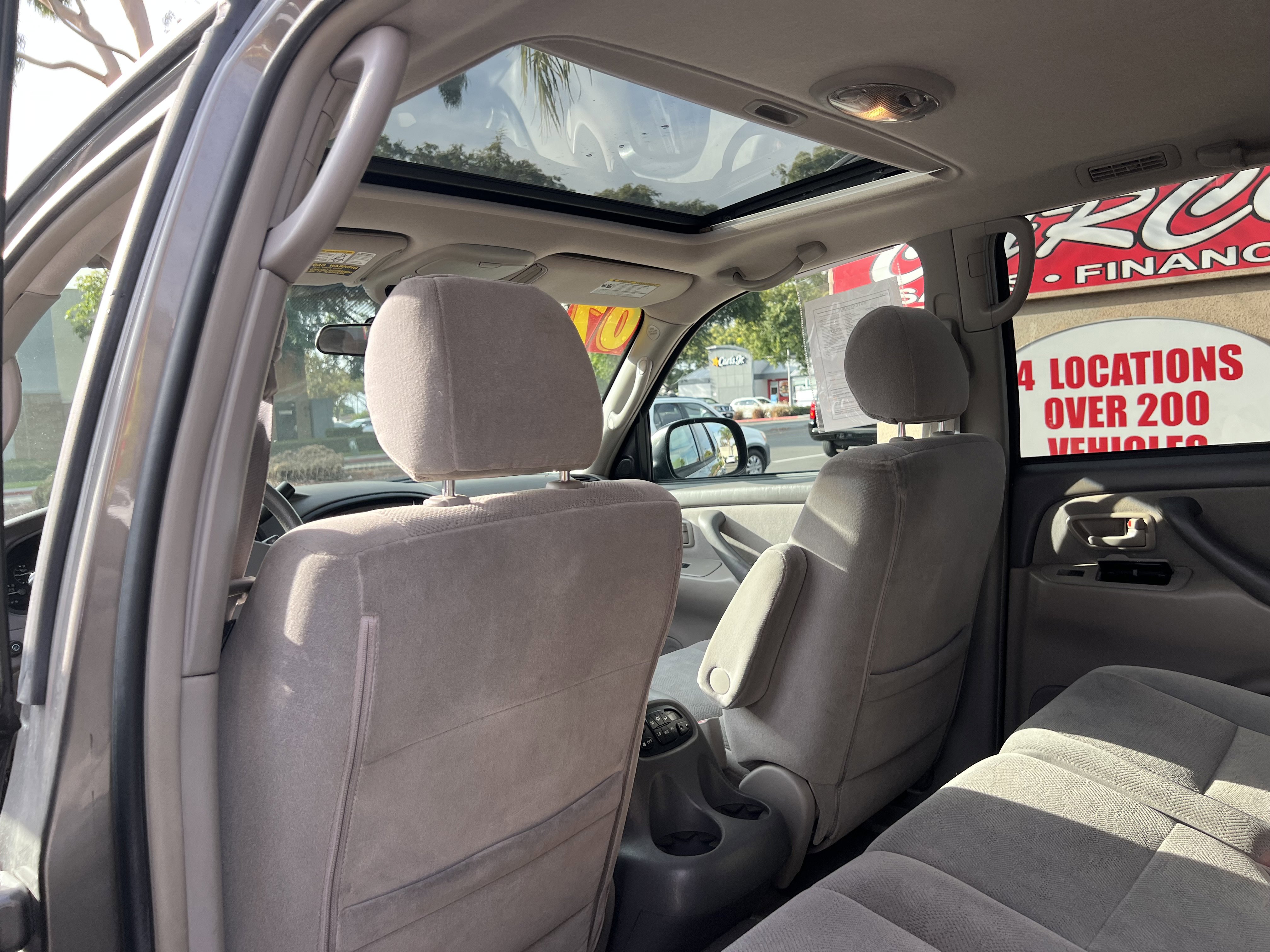 Used 2007 Toyota Sequoia SR5 image 29