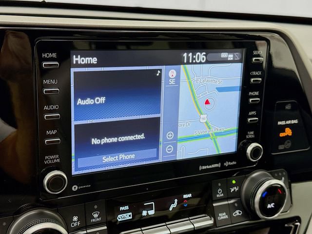 Used 2022 Toyota Highlander XLE image 15