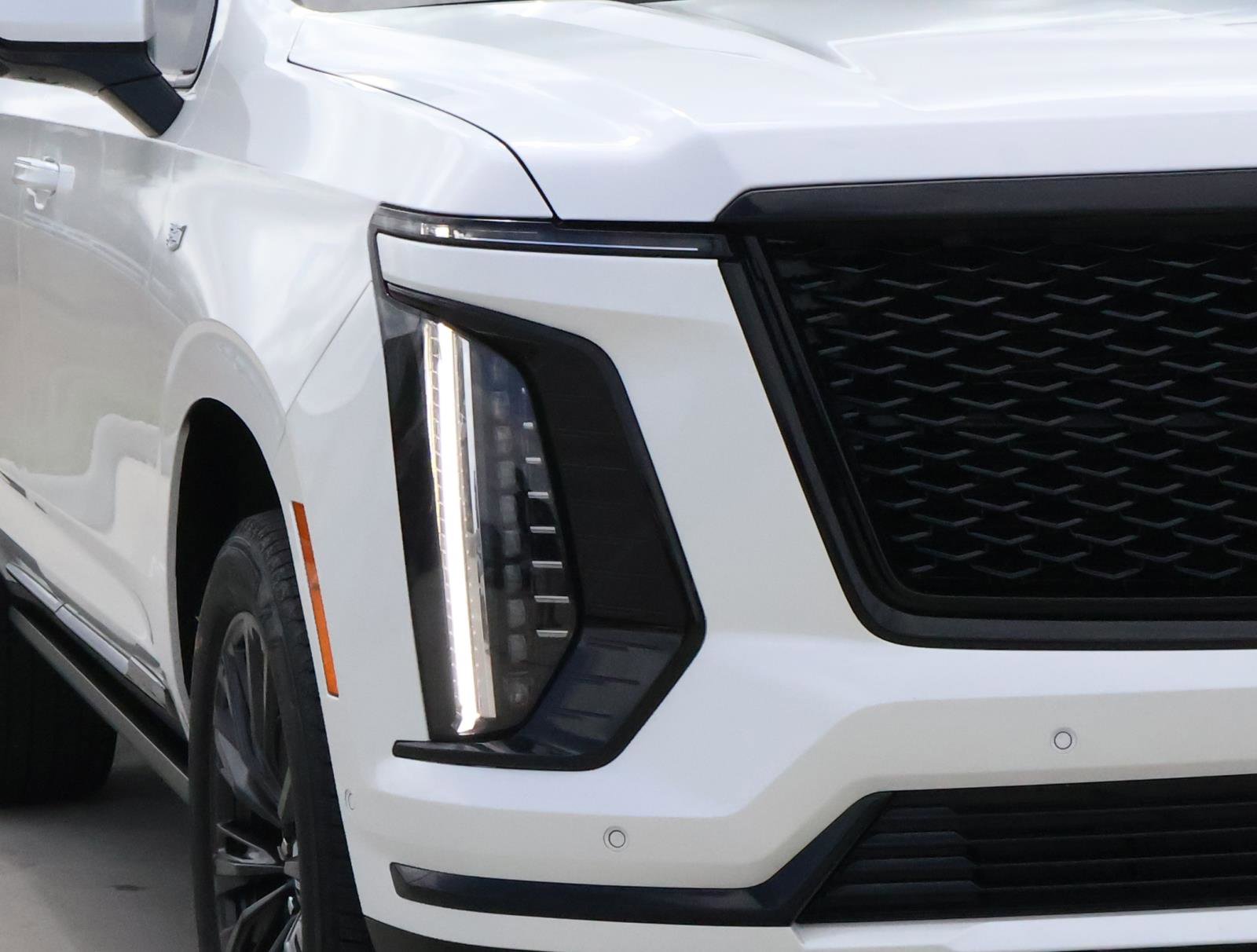 Certified 2025 Cadillac Escalade Sport w/ Touring Package image 9