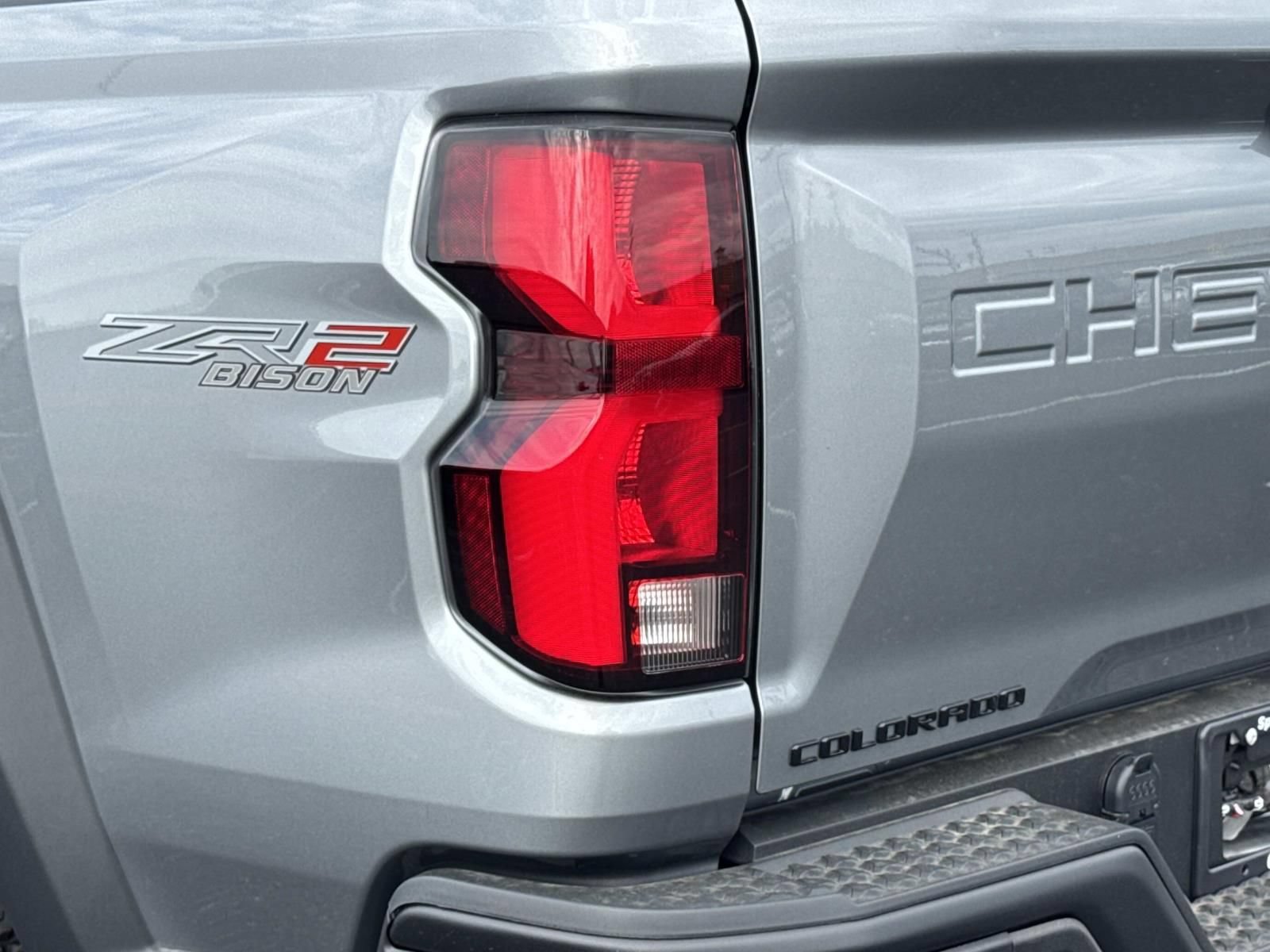 New 2026 Chevrolet Colorado ZR2 w/ ZR2 Bison Edition AWD/4WD image 9