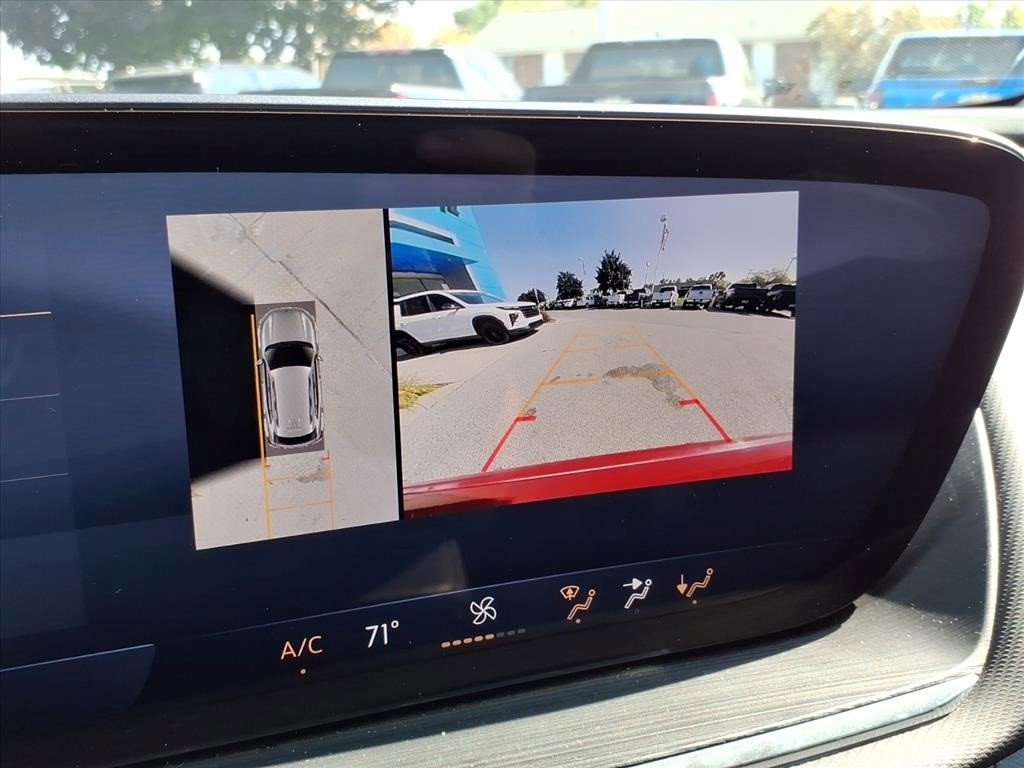 Certified 2025 Buick Envision Preferred image 2