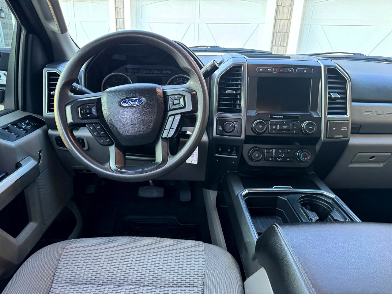 Used 2020 Ford F350 XLT w/ FX4 Off-Road Package image 15