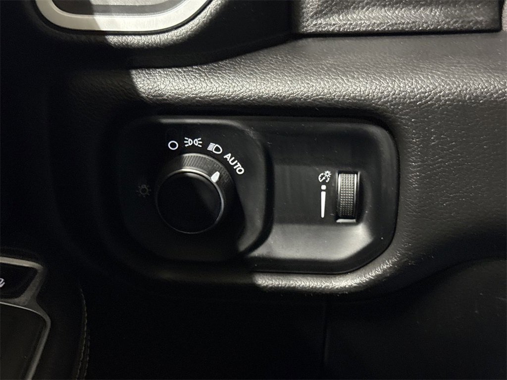 Used 2024 RAM 3500 SLT w/ Quick Order Package 2YG SLT image 16