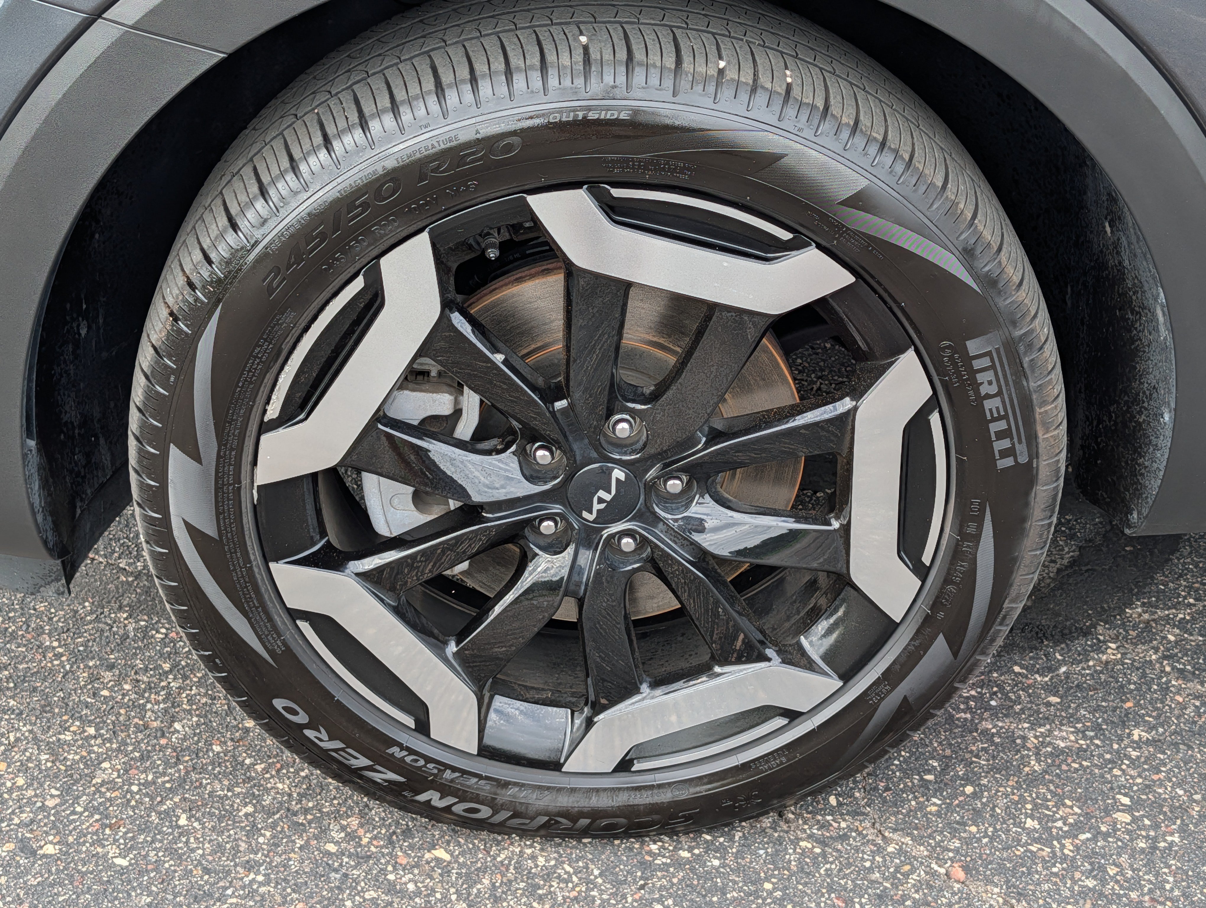 Certified 2023 Kia Telluride S w/ S Sunroof Package AWD/4WD image 15