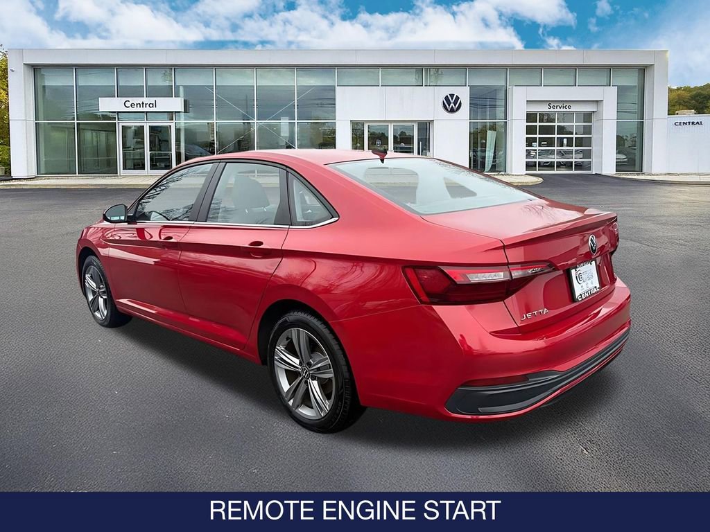 Used 2023 Volkswagen Jetta SE image 8