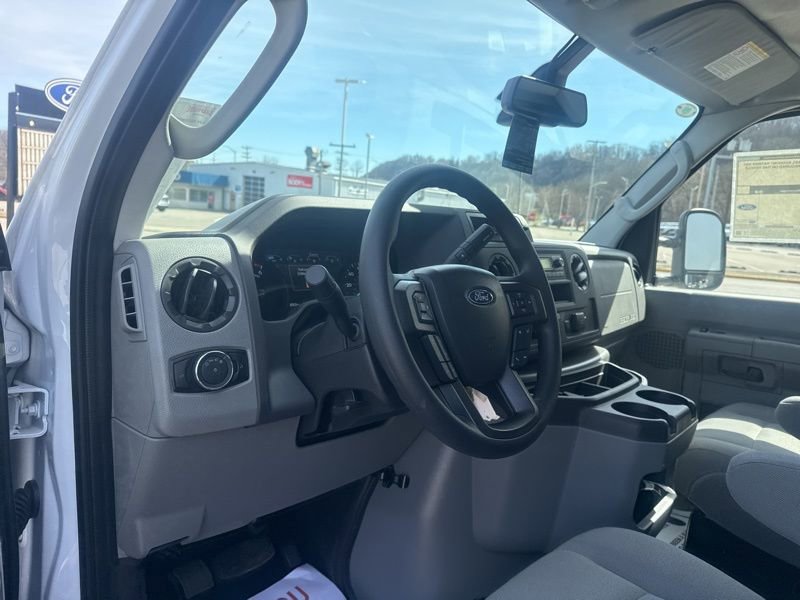 New 2026 Ford E-350 and Econoline 350 Super Duty w/ Power Equipment Group RWD image 18
