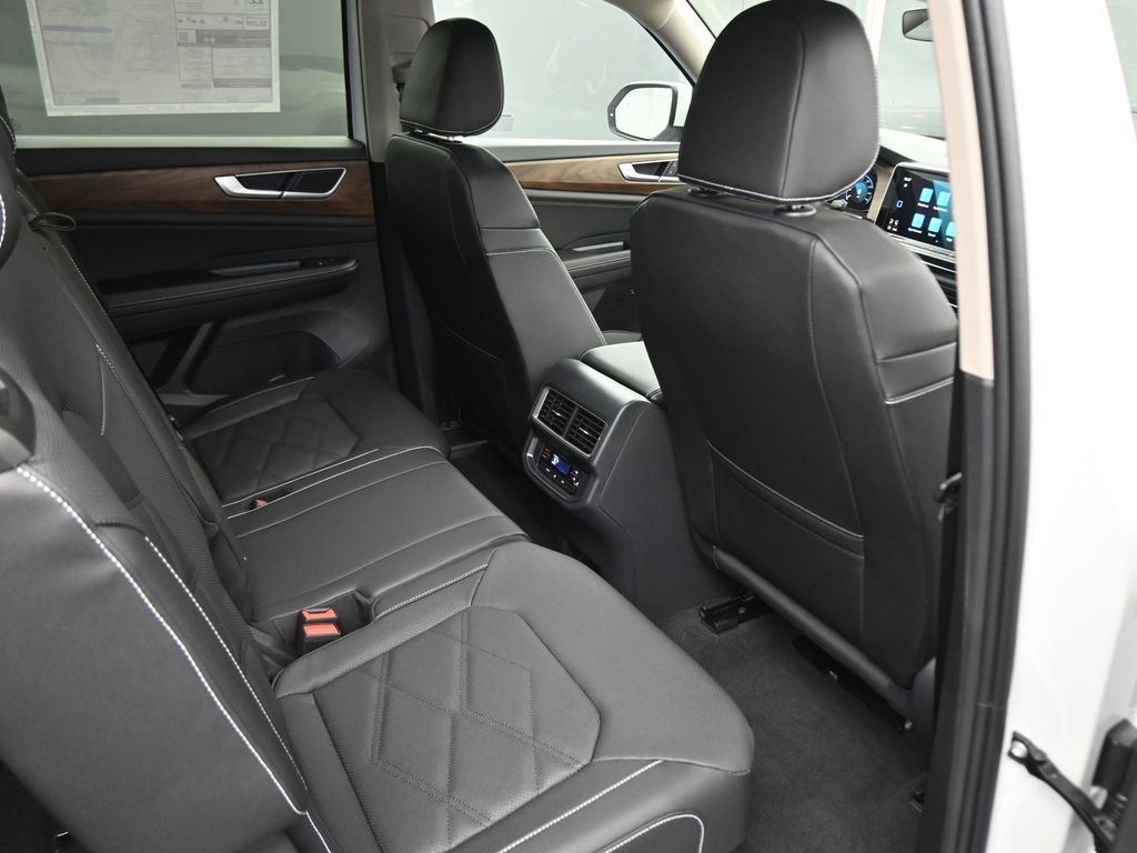 New 2026 Volkswagen Atlas SE image 45
