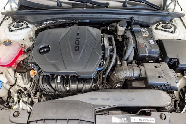 Used 2025 Kia K5 LXS image 3