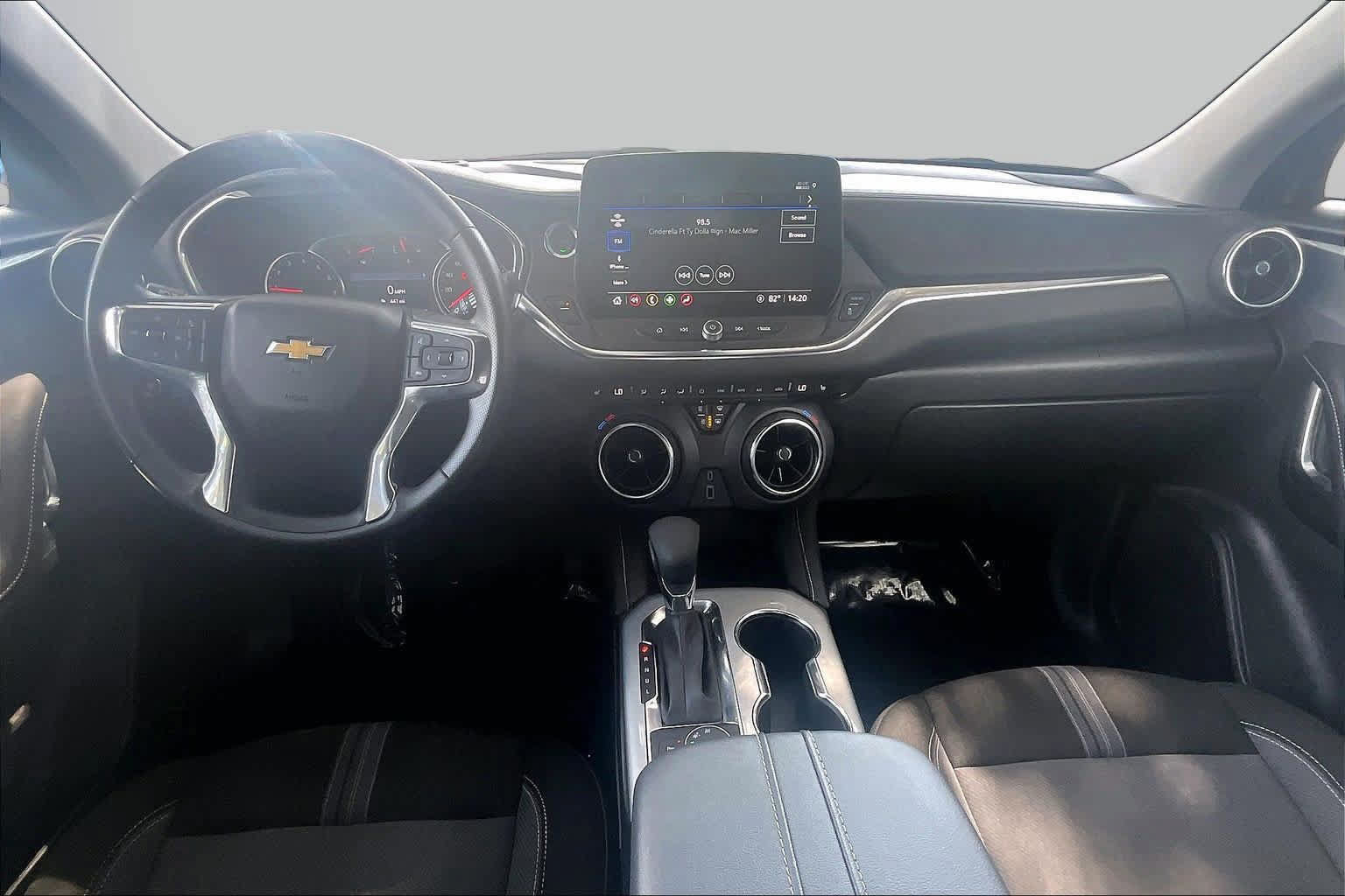 Used 2026 Chevrolet Blazer LT FWD image 16