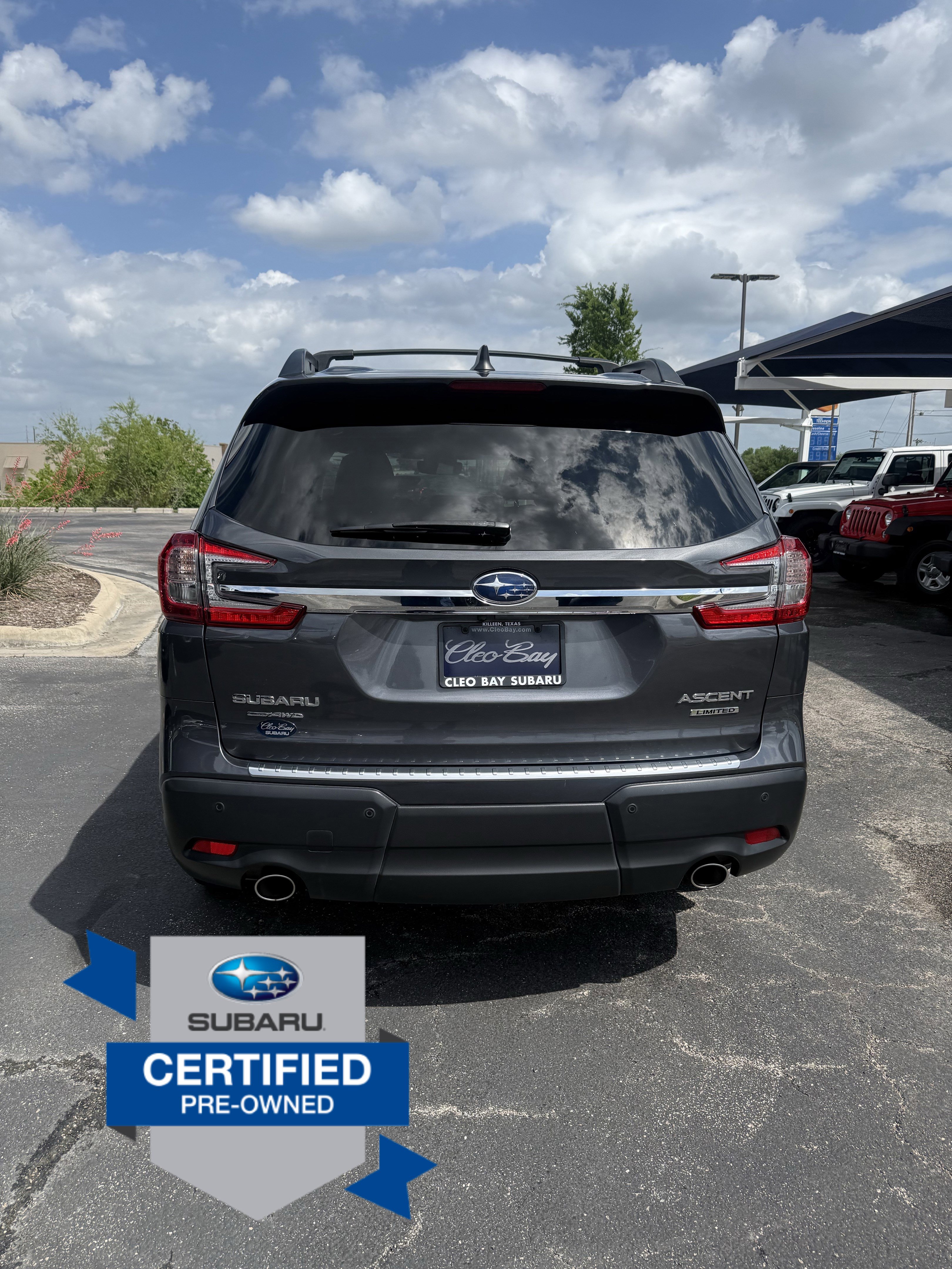 Used 2023 Subaru Ascent Limited AWD/4WD image 6