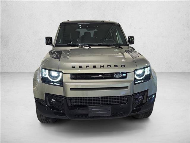 Used 2024 Land Rover Defender 130 X-Dynamic SE AWD/4WD video 2