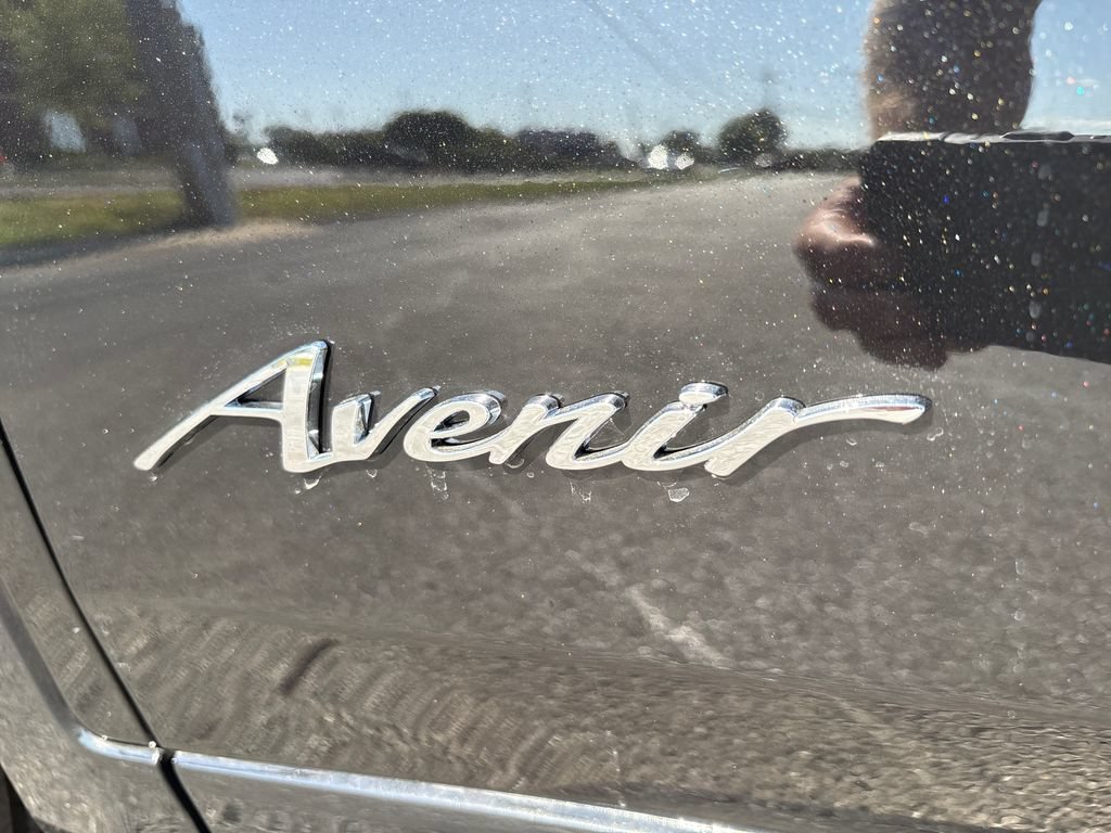 New 2026 Buick Envista Avenir FWD image 9