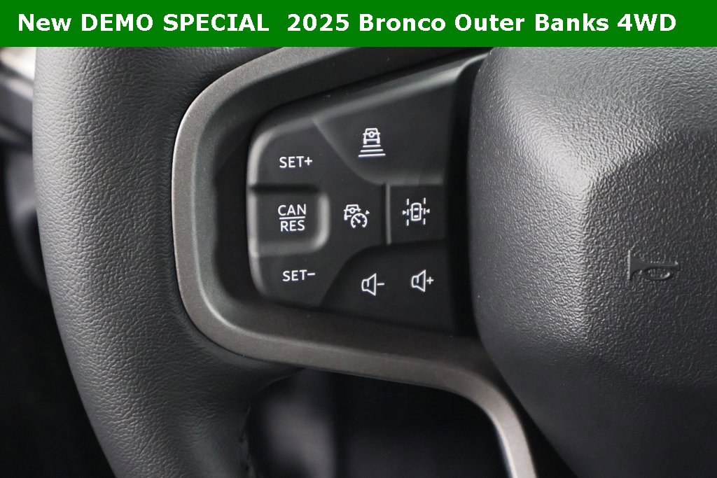 New 2025 Ford Bronco Outer Banks image 17