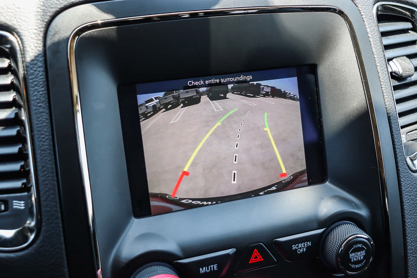 Used 2018 Dodge Durango GT AWD/4WD image 26