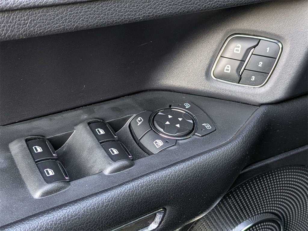 Used 2020 Ford Expedition XLT w/ Equipment Group 202A image 25