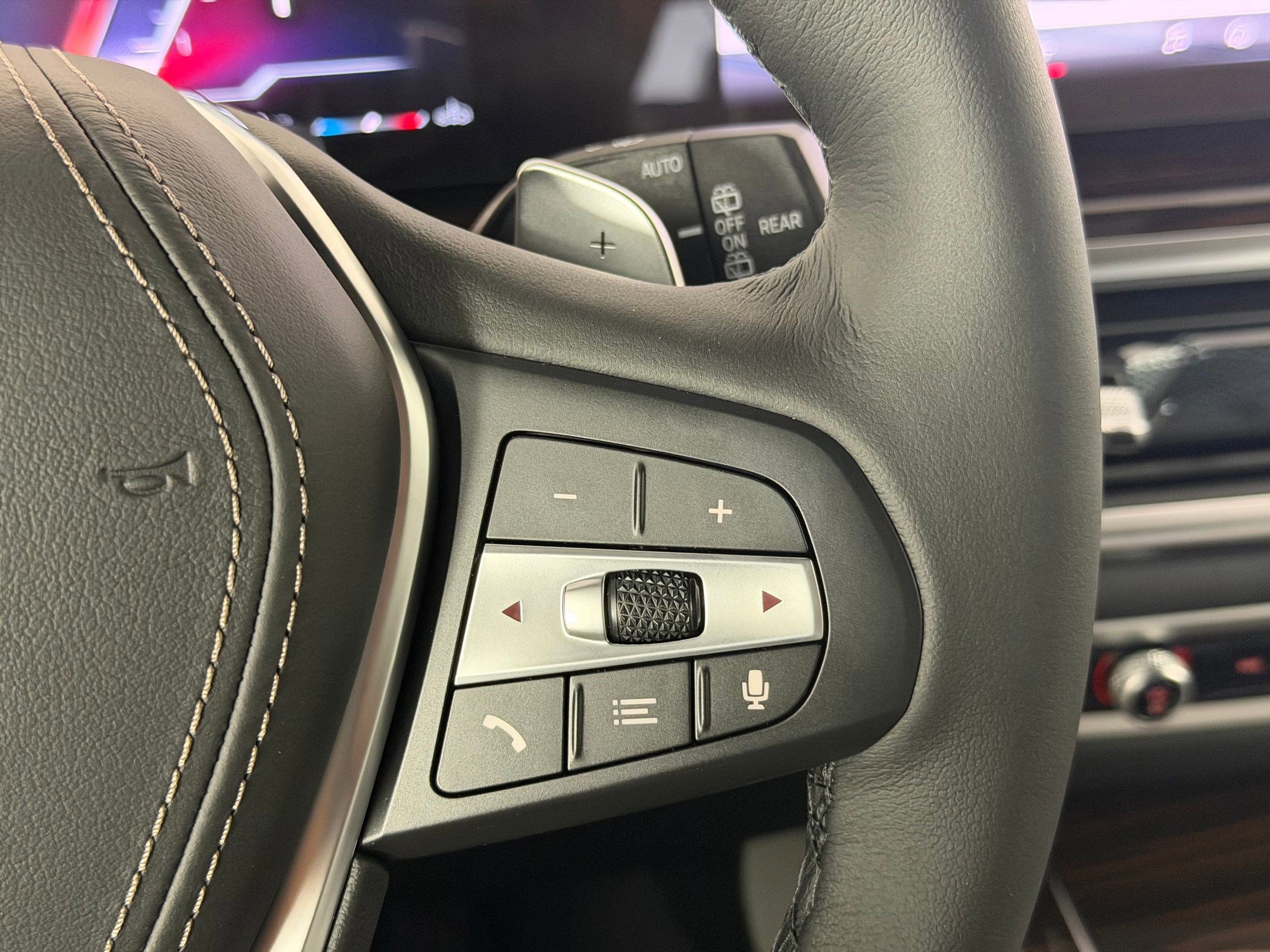 New 2026 BMW X5 sDrive40i w/ Climate Comfort Package image 24