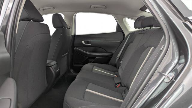 Used 2025 Hyundai Sonata SEL FWD image 17