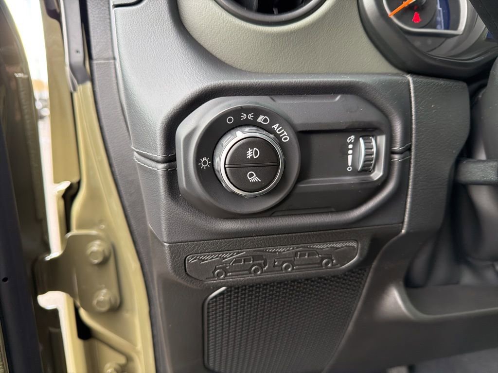 New 2026 Jeep Gladiator Mojave image 19