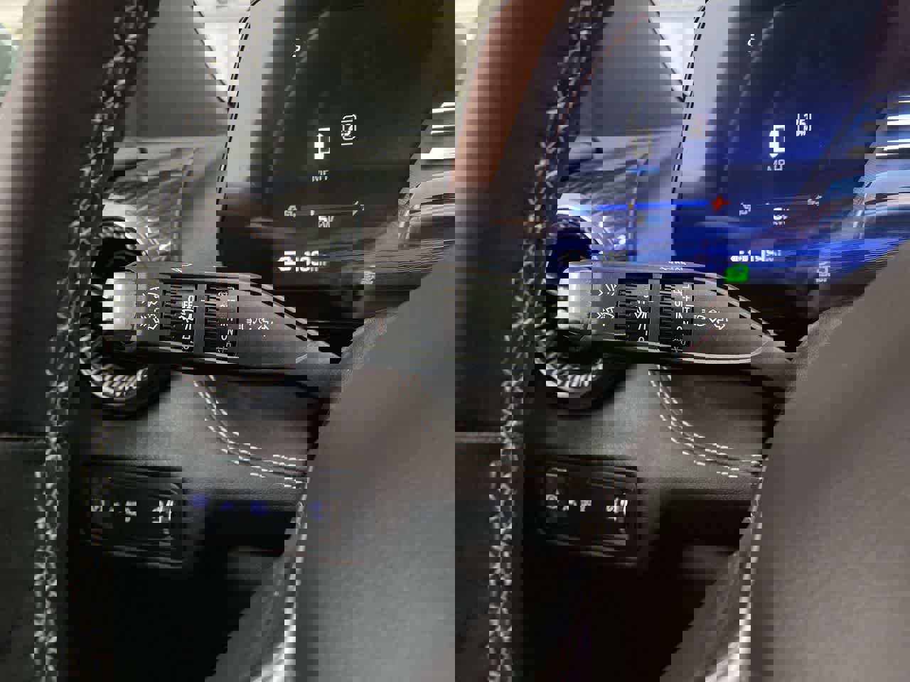 Used 2024 Chevrolet Blazer EV LT image 22