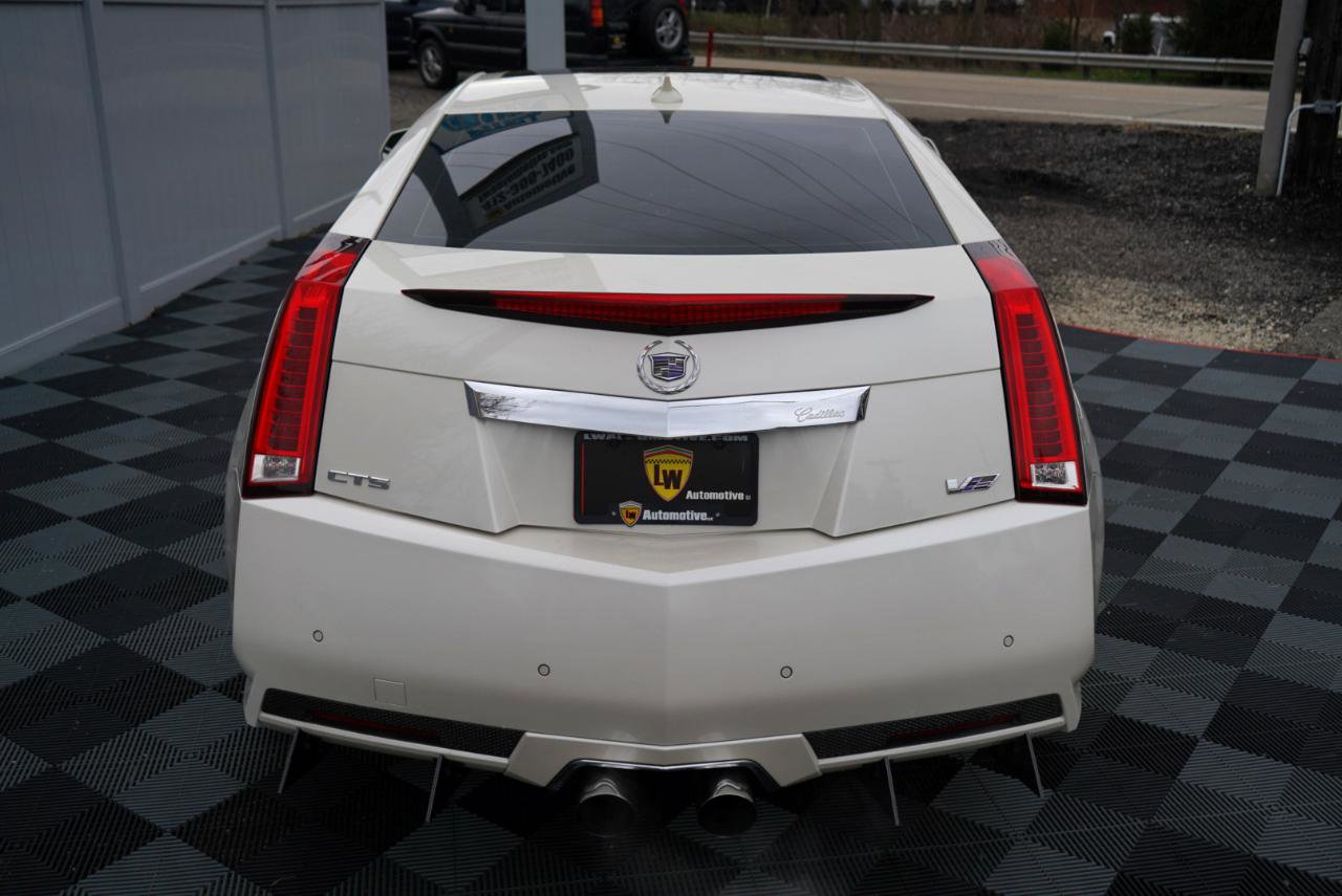 Used 2012 Cadillac CTS V w/ Wood Trim Package image 7