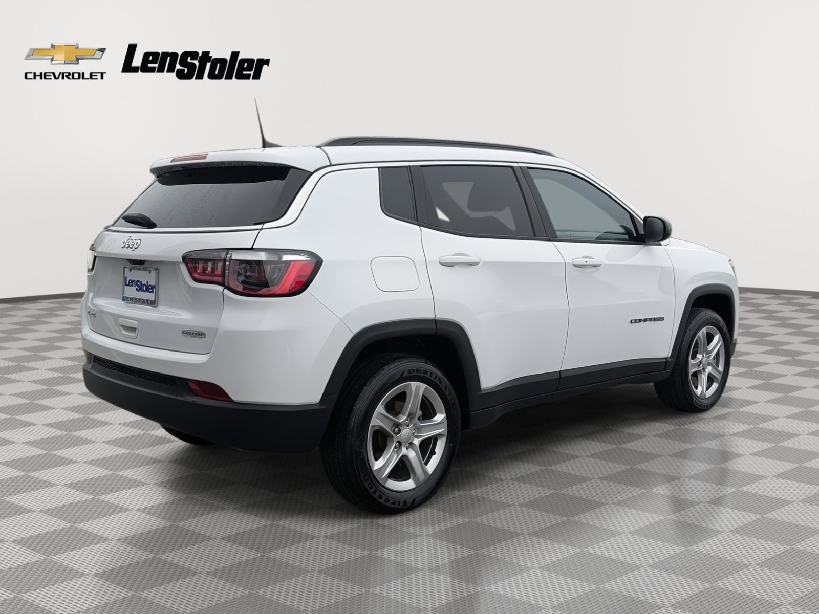 Used 2023 Jeep Compass Latitude w/ Convenience Group image 5
