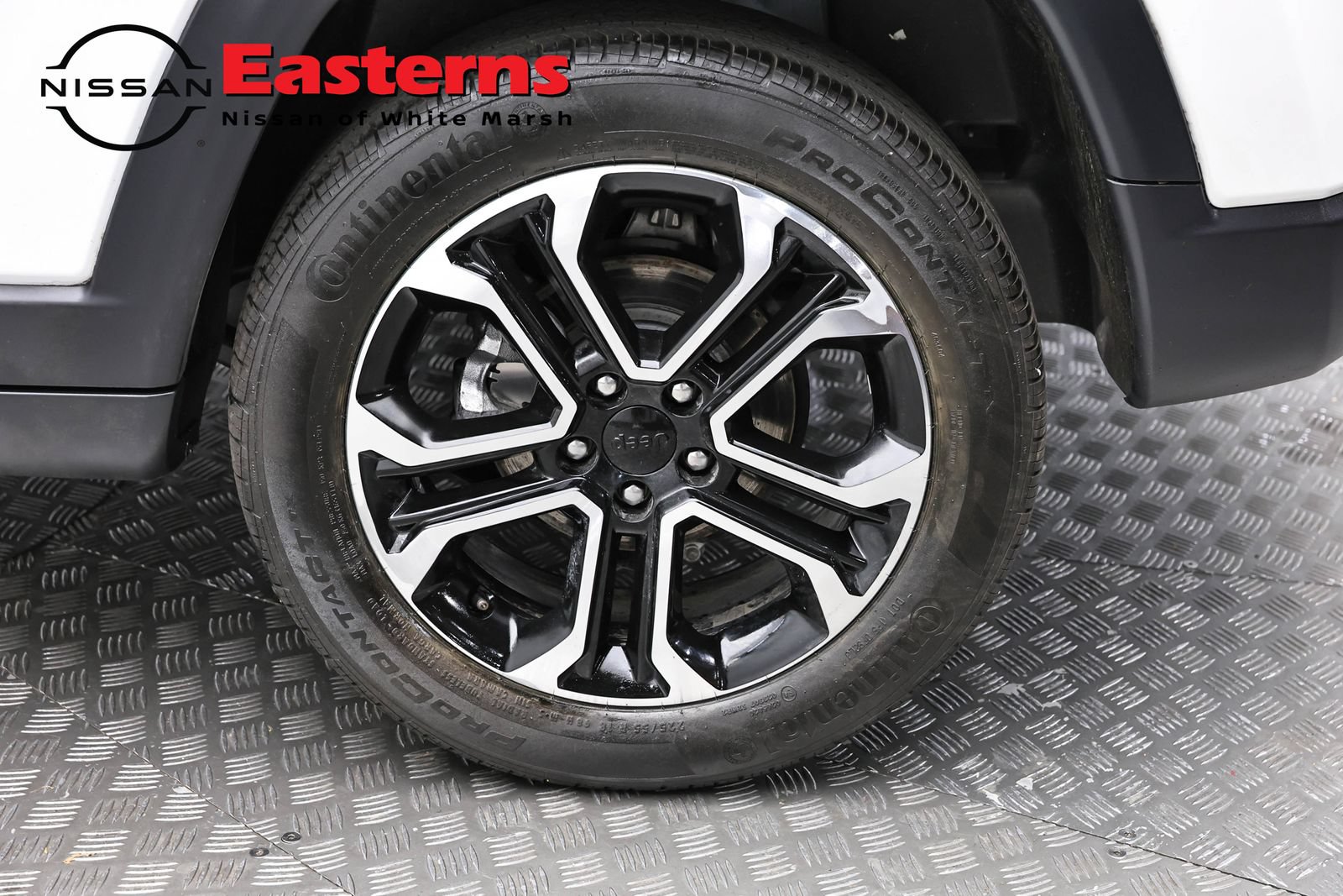 Used 2022 Jeep Compass Limited AWD/4WD image 8