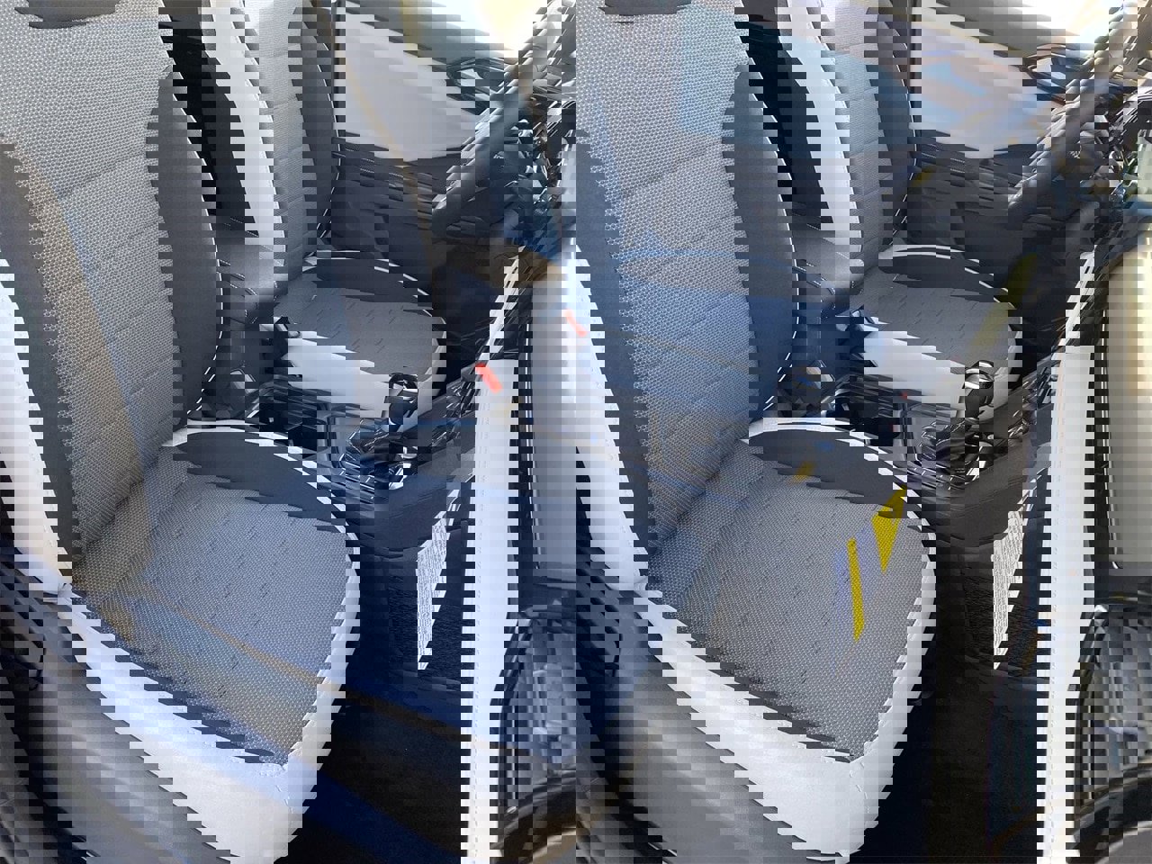 New 2026 Volkswagen Taos S image 7