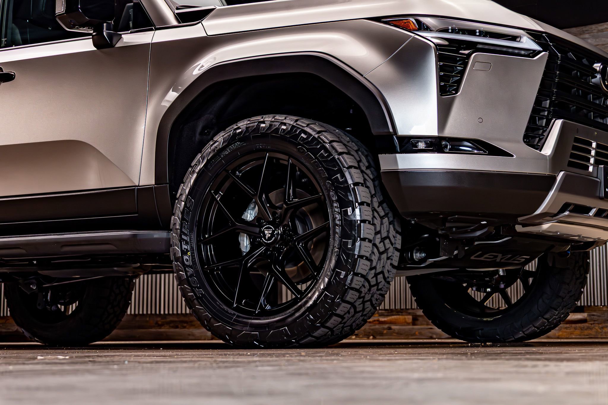 Used 2026 Lexus GX 550 w/ Accessory Package (CT) image 16