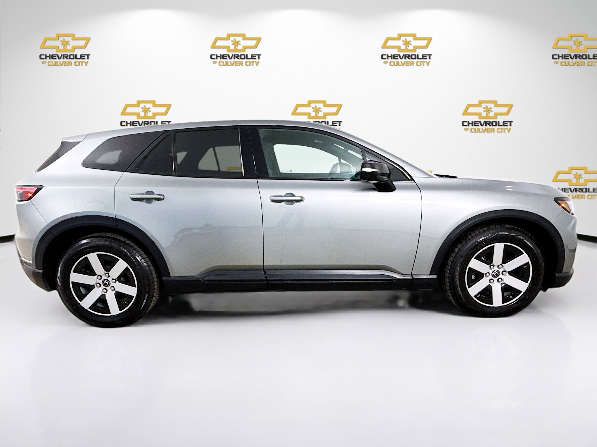 Used 2024 Honda Prologue EX image 8