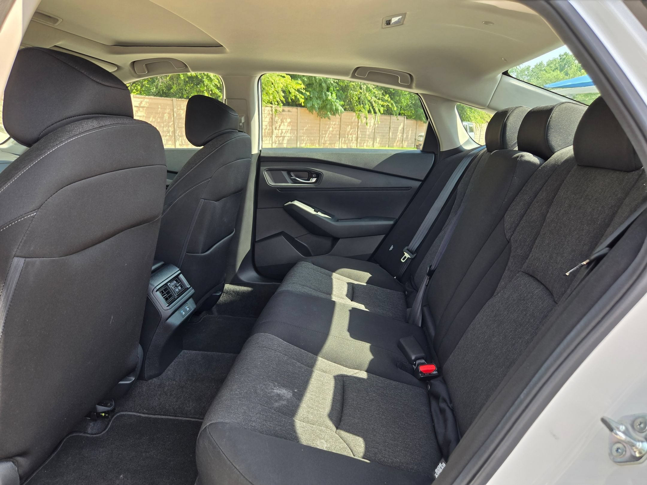 Certified 2025 Honda Accord SE image 14