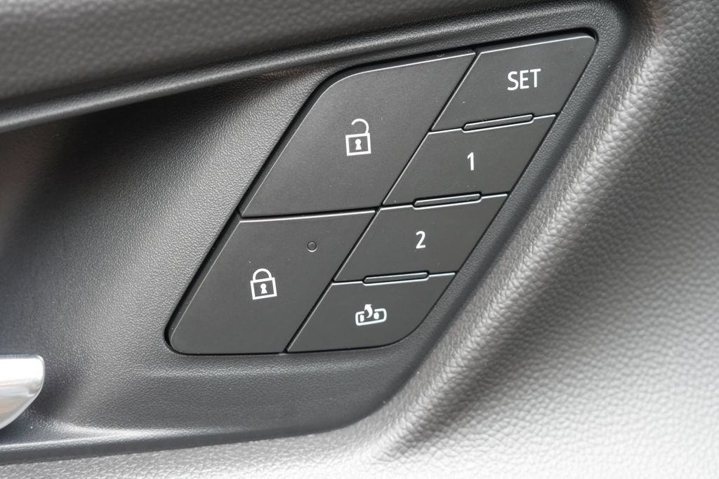 New 2027 Chevrolet Equinox ACTIV w/ Safety and Technology Package AWD/4WD image 25