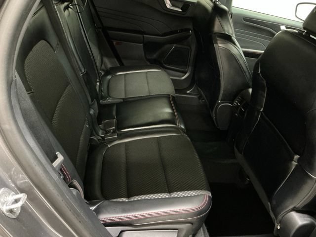 Used 2024 Ford Escape ST-Line w/ Tech Pack #1 FWD image 15