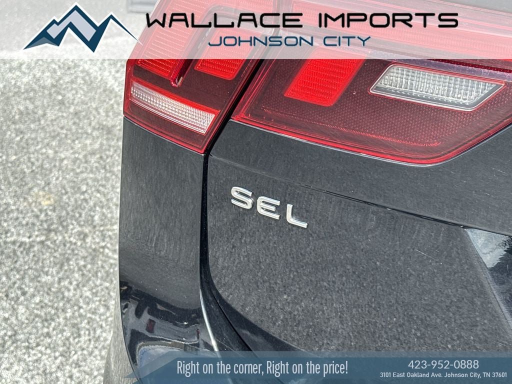 Certified 2024 Volkswagen Tiguan SEL R-Line AWD/4WD image 12