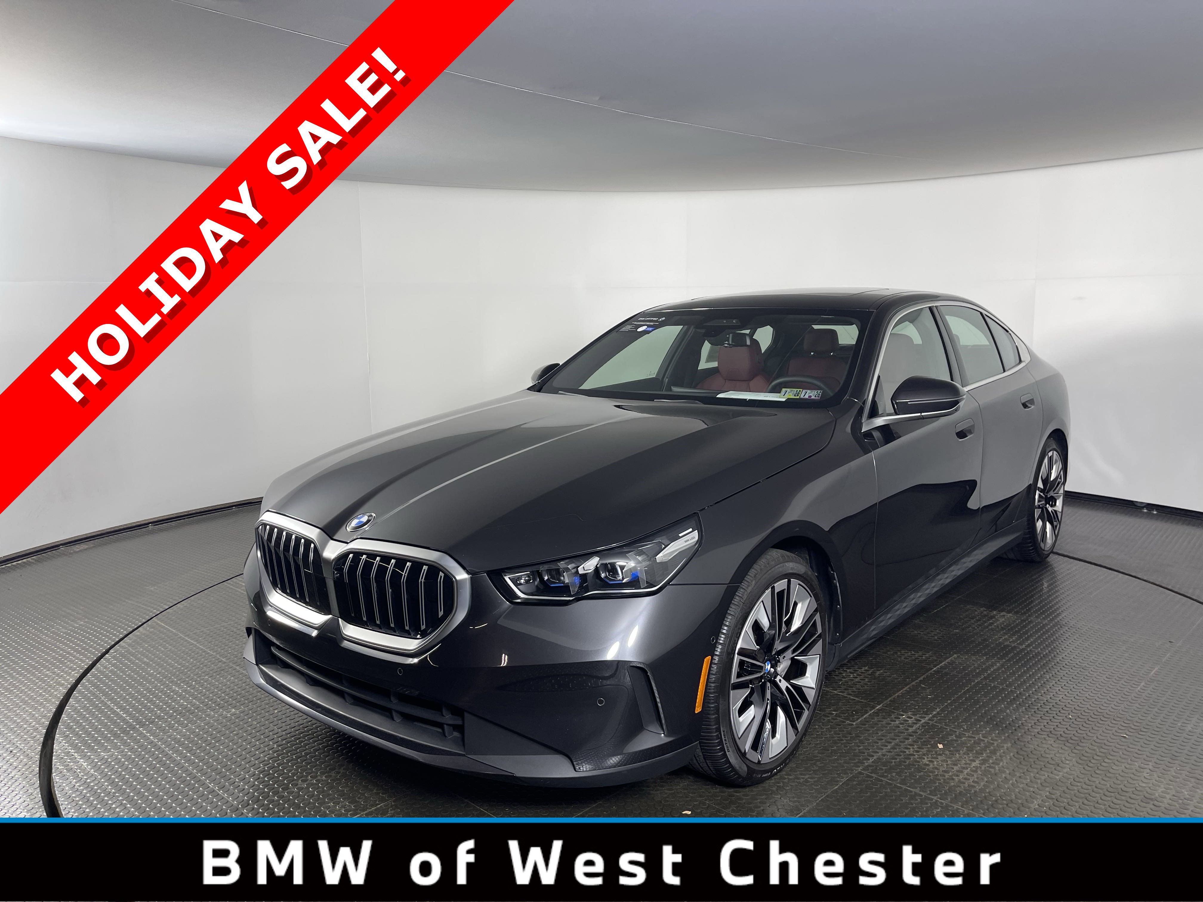 Certified 2024 BMW 540i xDrive w/ Premium Package video 1