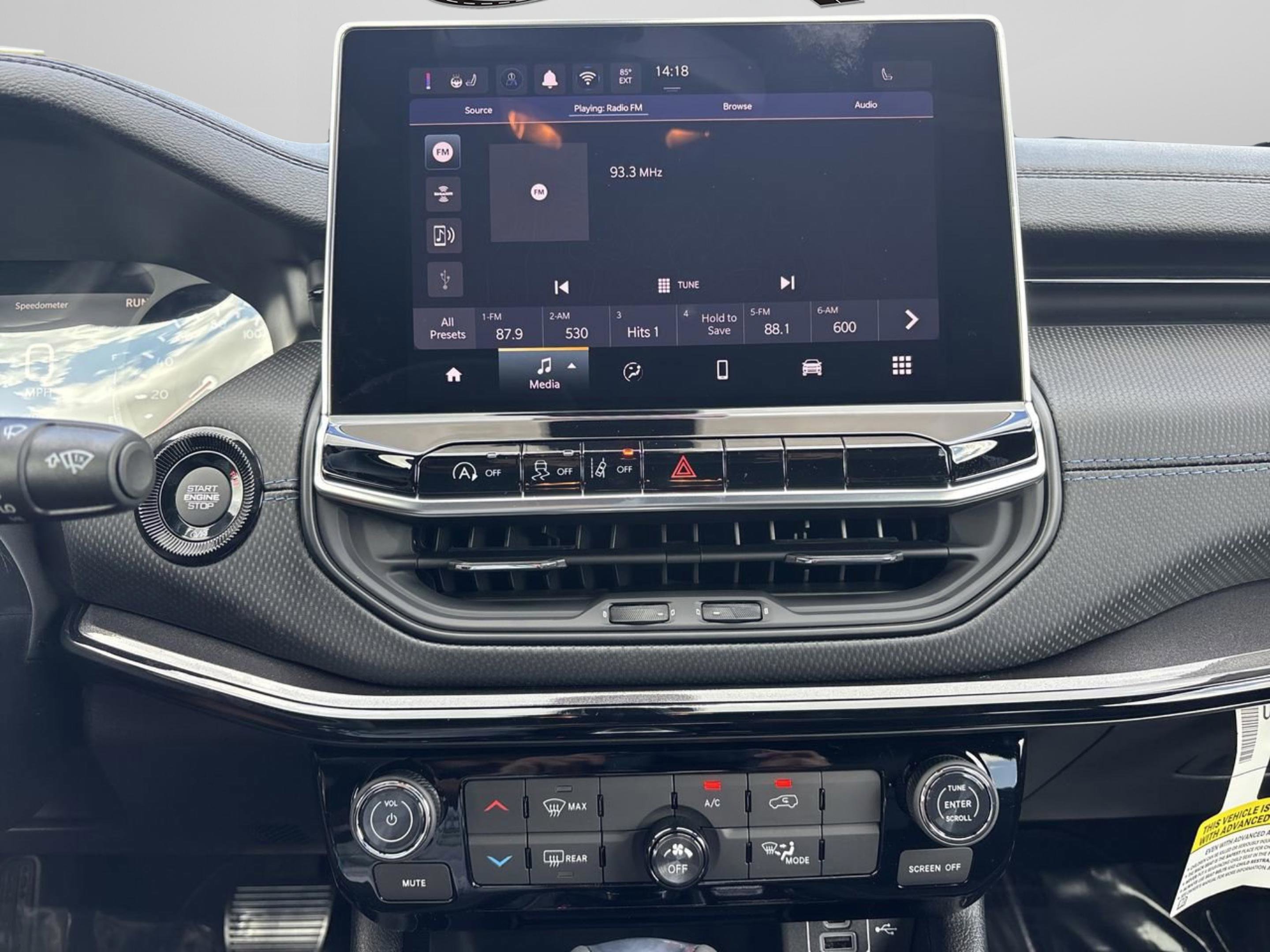 New 2026 Jeep Compass Latitude image 19