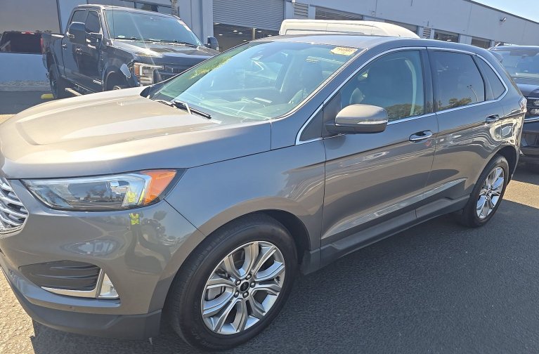 Used 2023 Ford Edge Titanium
