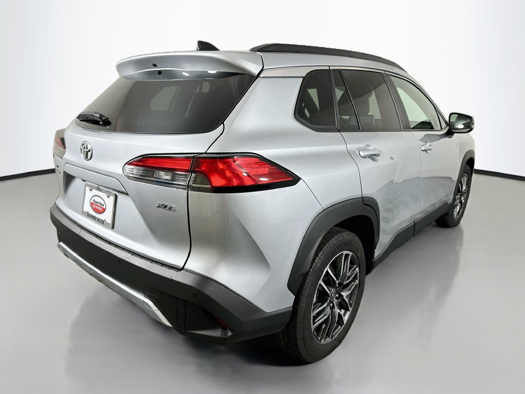 Certified 2026 Toyota Corolla Cross XLE FWD image 5