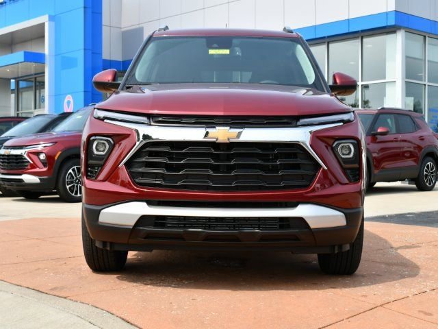 New 2025 Chevrolet TrailBlazer LT w/ Convenience Package image 2