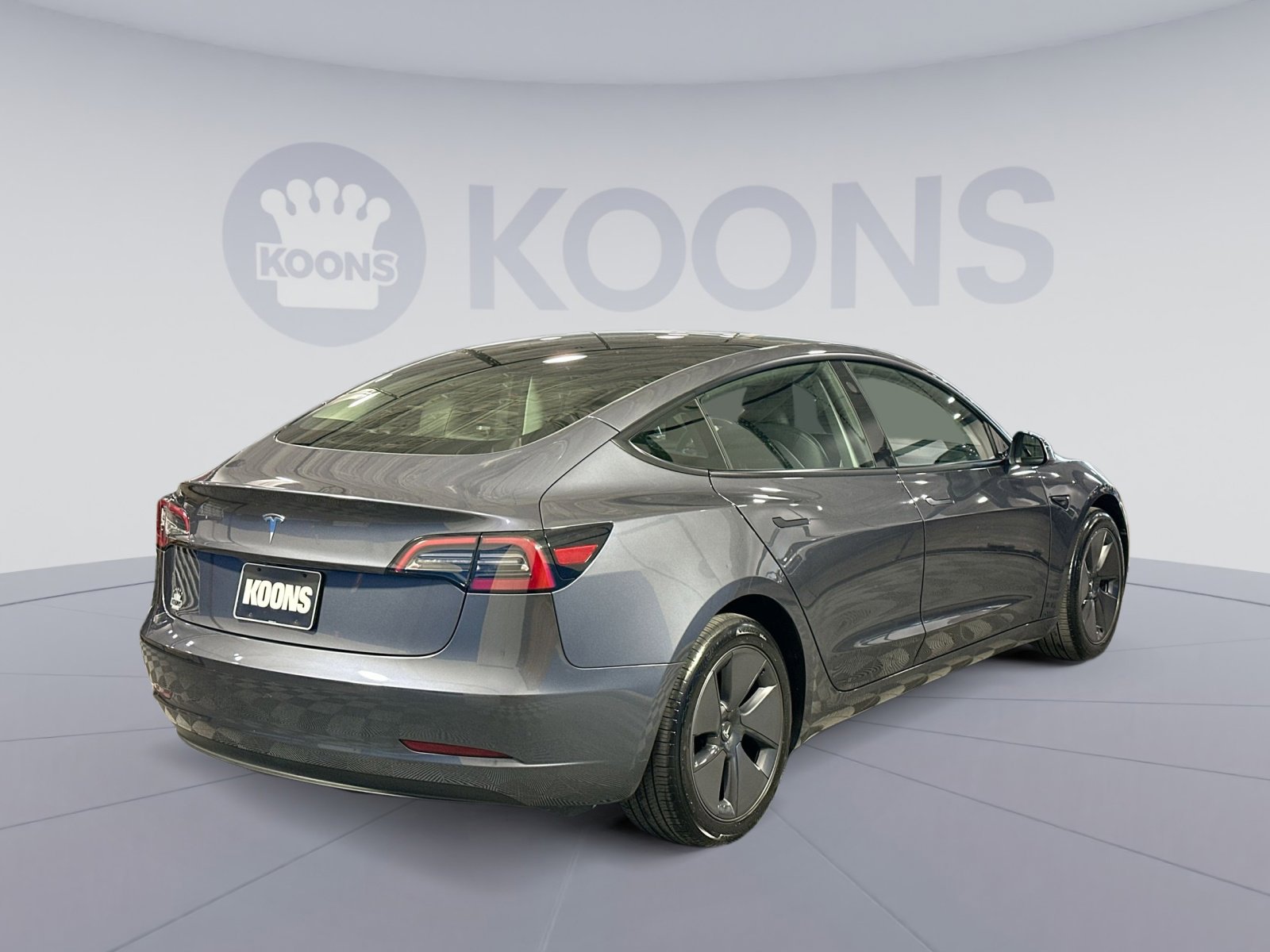 Used 2023 Tesla Model 3 Standard Range image 7