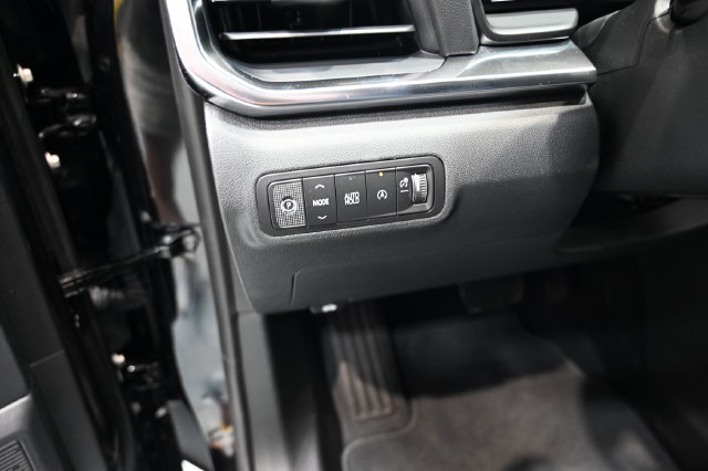 New 2027 GMC Terrain Elevation w/ Black Edition FWD image 24
