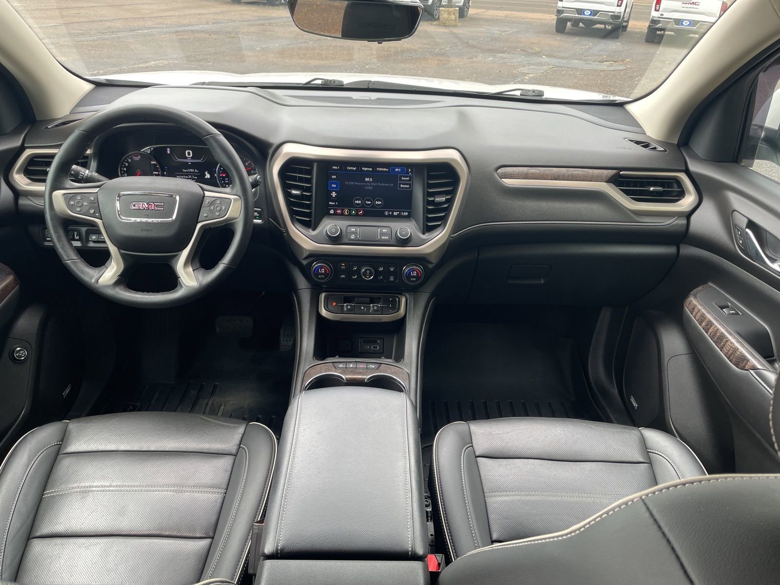 Used 2023 GMC Acadia Denali w/ Denali Ultimate Package image 23