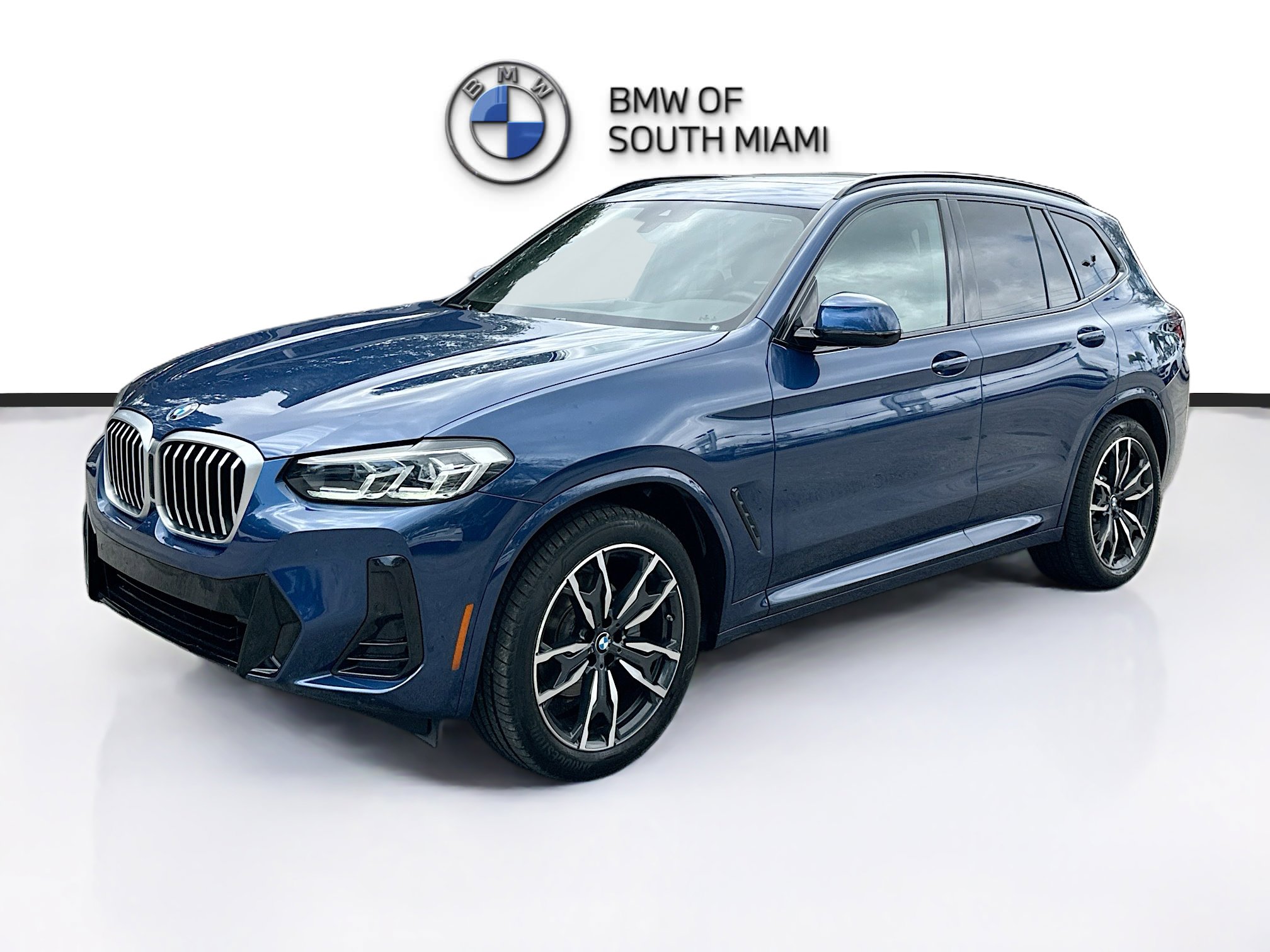 Certified 2023 BMW X3 sDrive30i w/ M Sport Package image 3